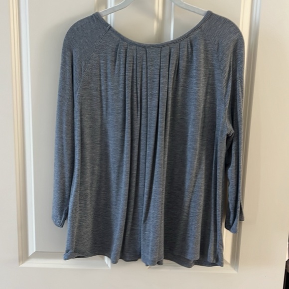 Banana Republic top - Picture 4 of 4